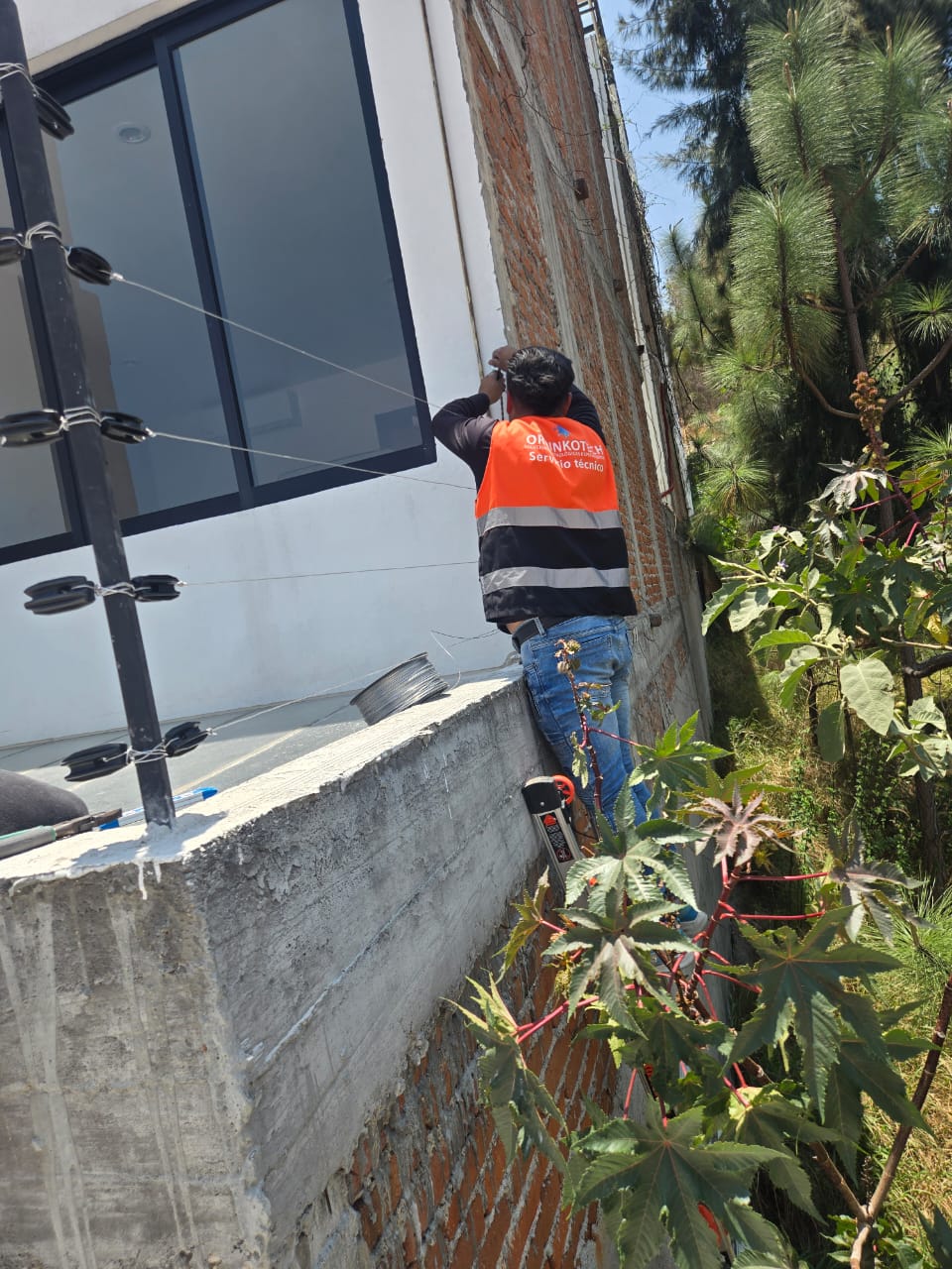 Cerca inteligente instalado